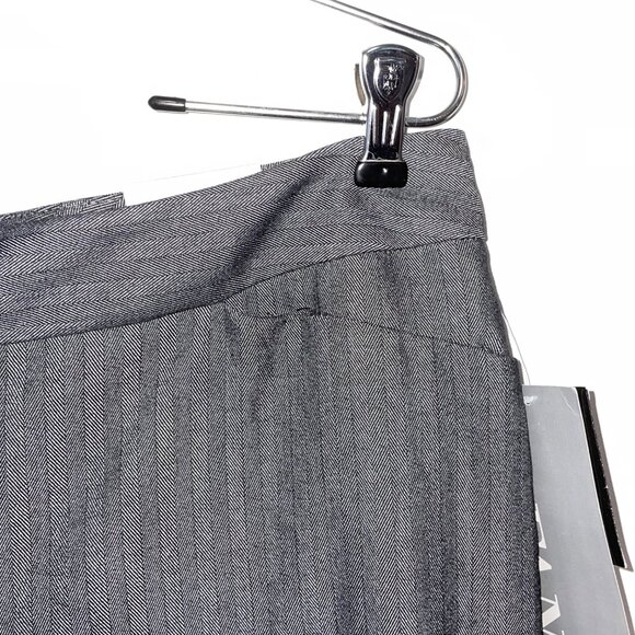 Alfani Petite Women's 12P Short Length Straight Leg Pants Gray Herringbone - Picture 2 of 6